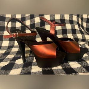 Pleaser “Kiss-209 MMET” burgundy metallic high heel sandal